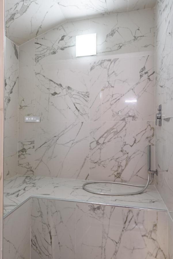 Domus Nannini SPA - L' Arco di Matteotti Siena Esterno foto