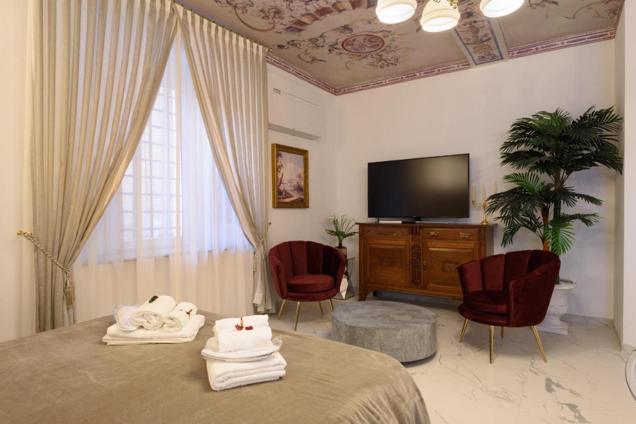 Domus Nannini SPA - L' Arco di Matteotti Siena Esterno foto