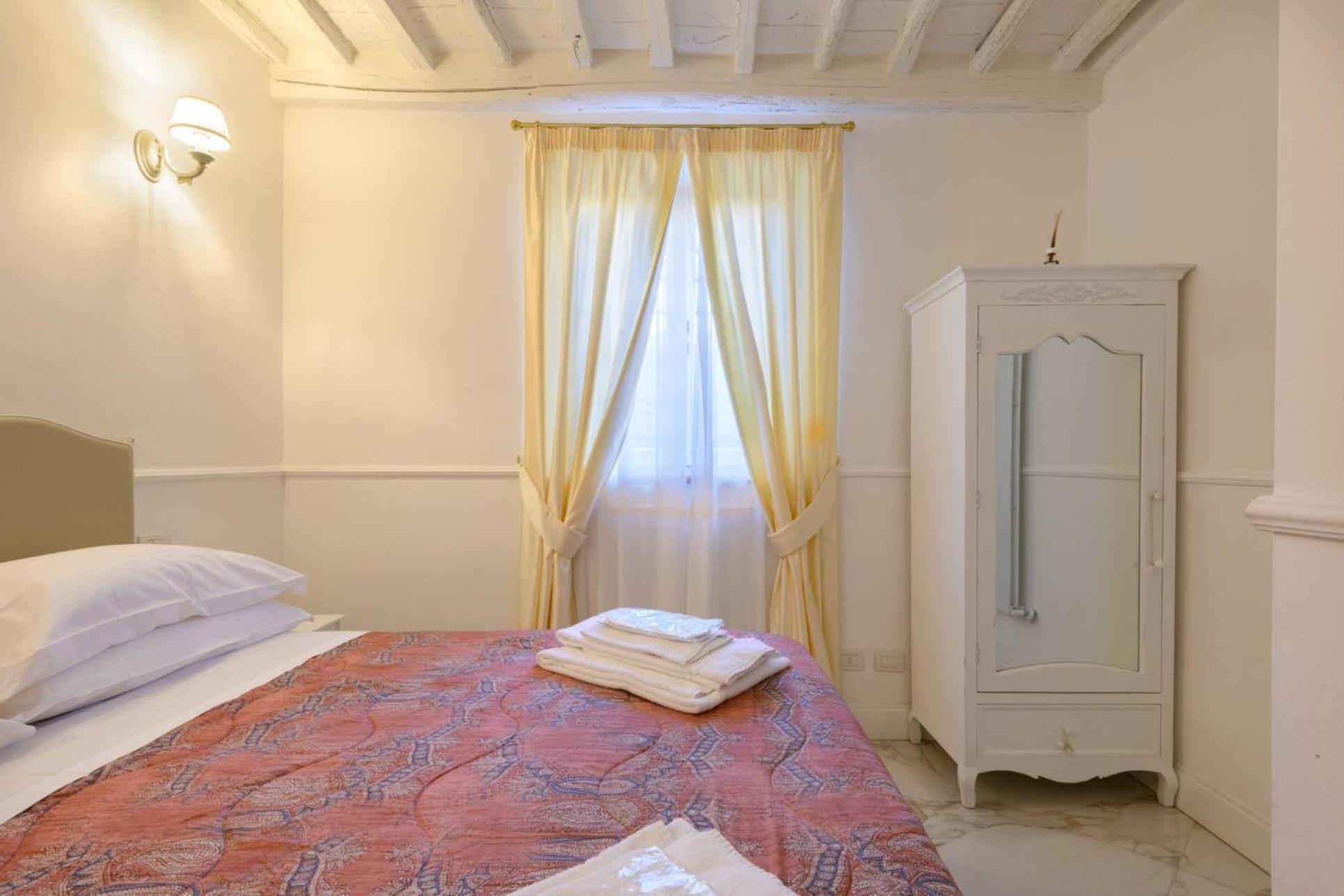 Domus Nannini SPA - L' Arco di Matteotti Siena Esterno foto