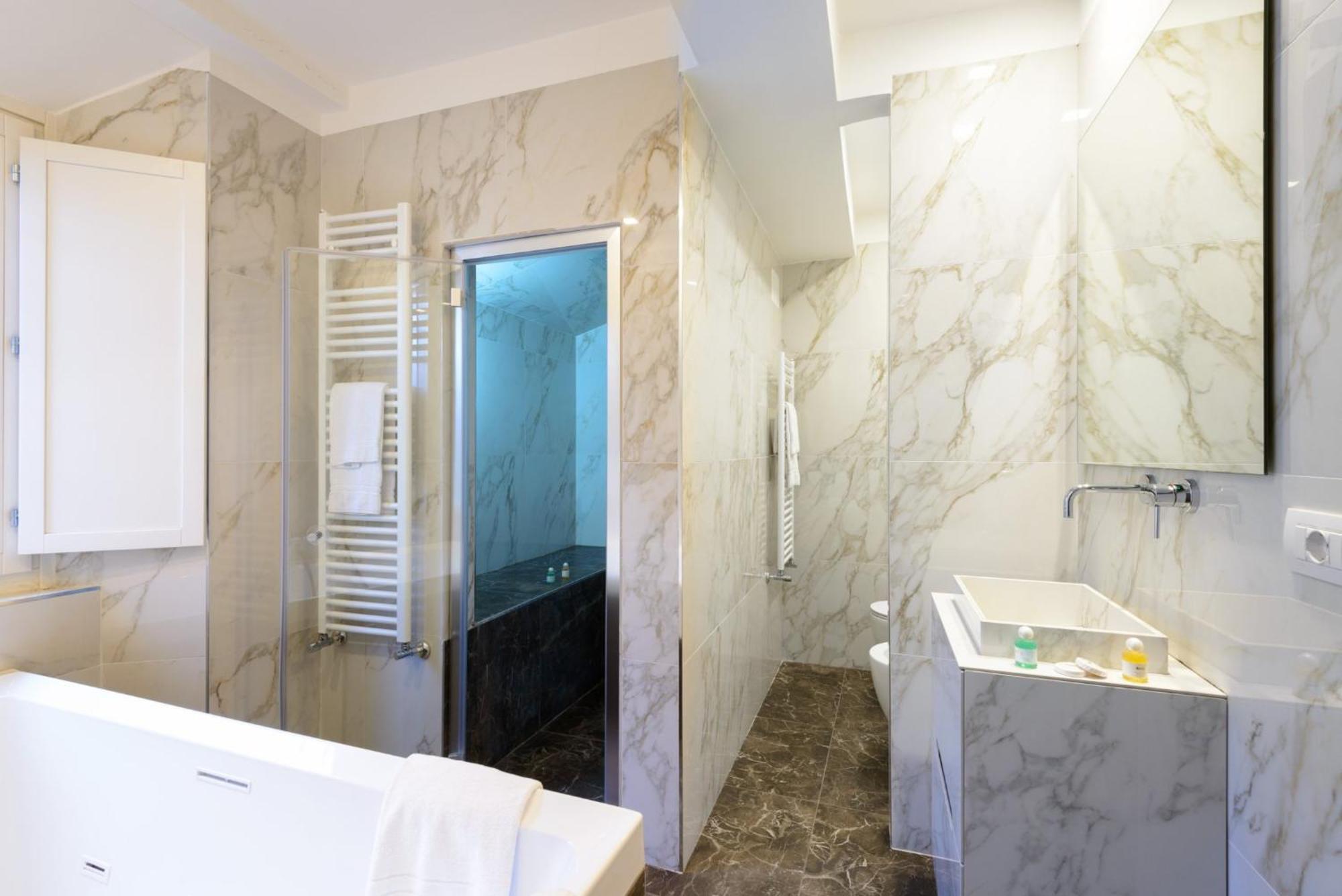 Domus Nannini SPA - L' Arco di Matteotti Siena Esterno foto