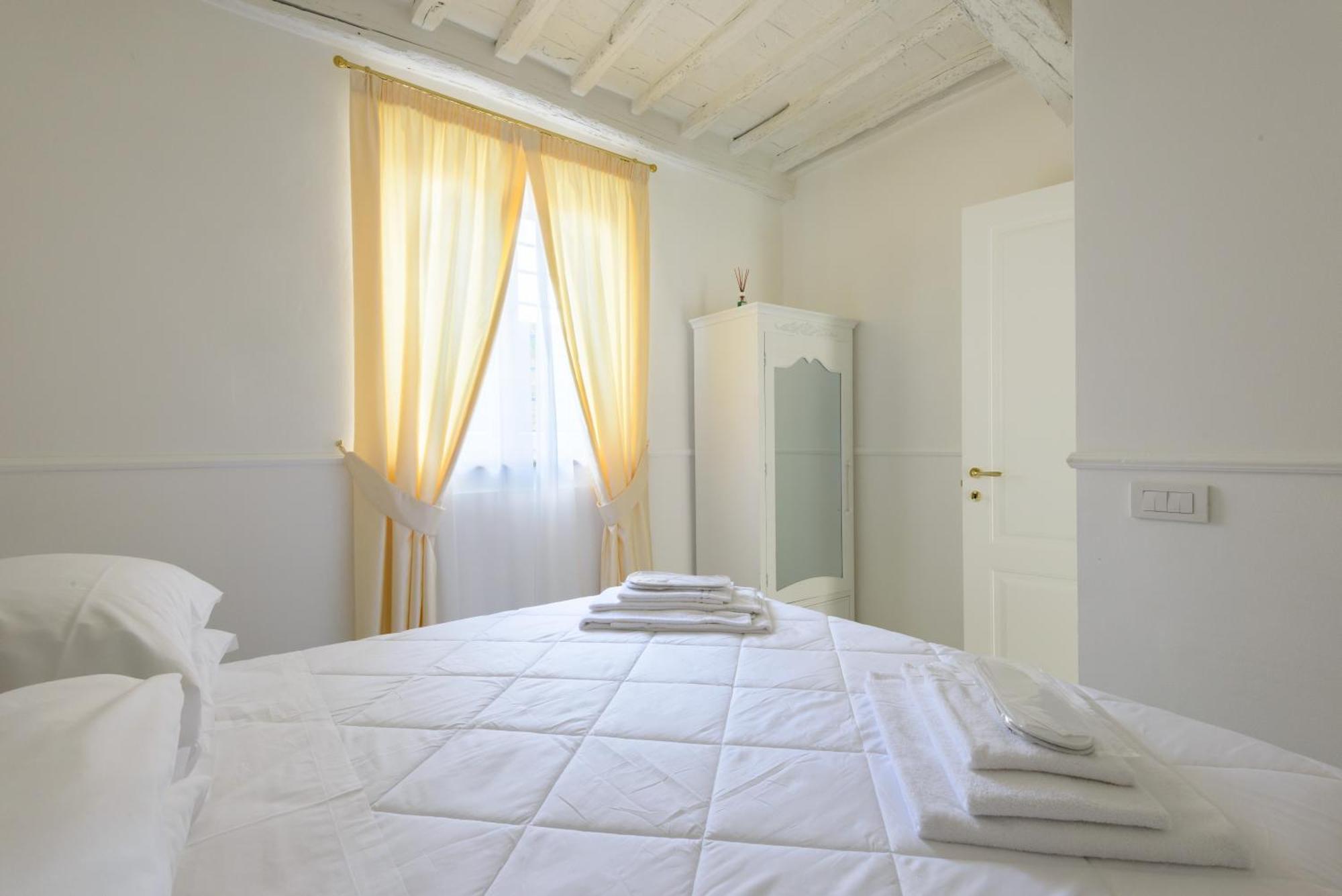 Domus Nannini SPA - L' Arco di Matteotti Siena Esterno foto