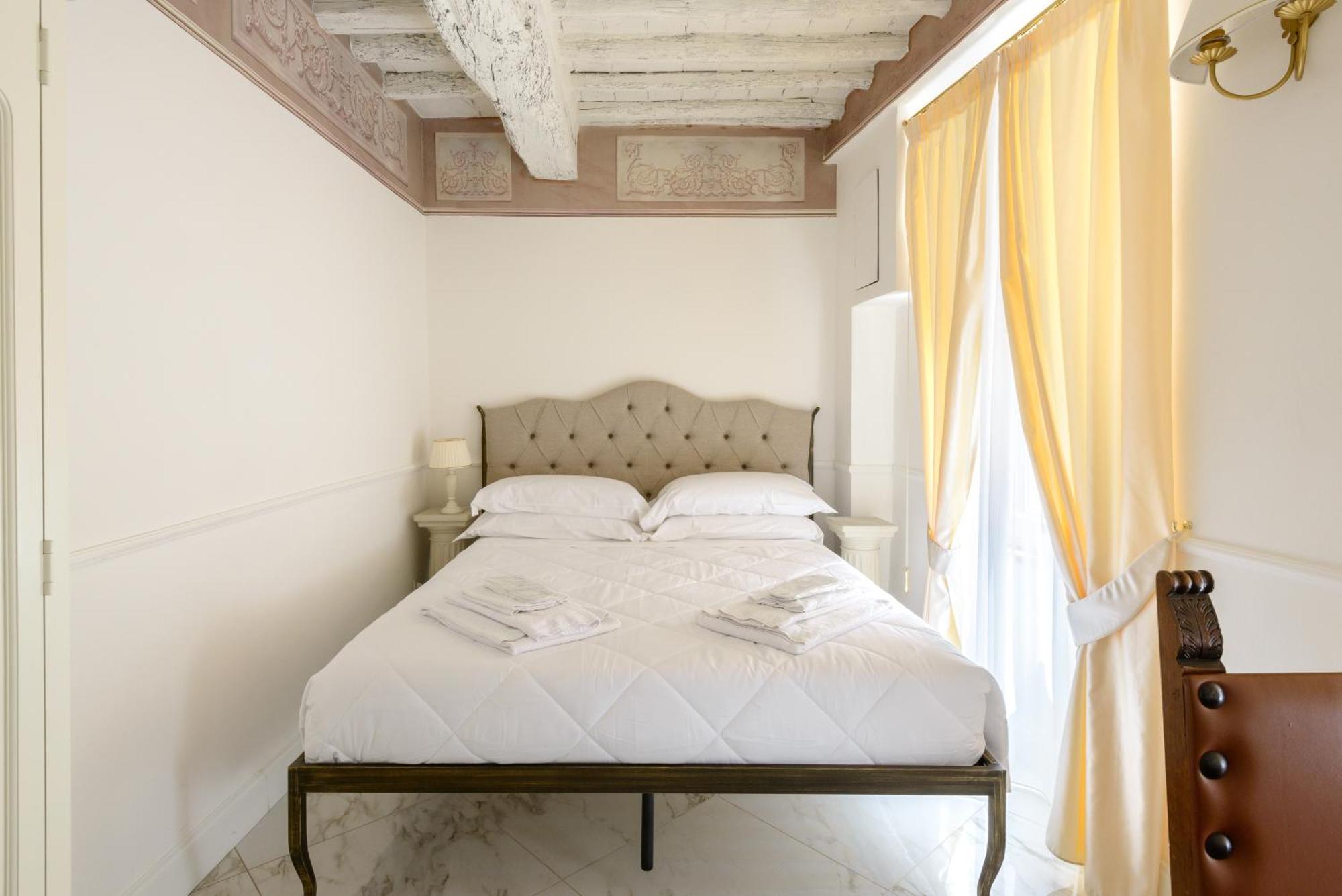 Domus Nannini SPA - L' Arco di Matteotti Siena Esterno foto